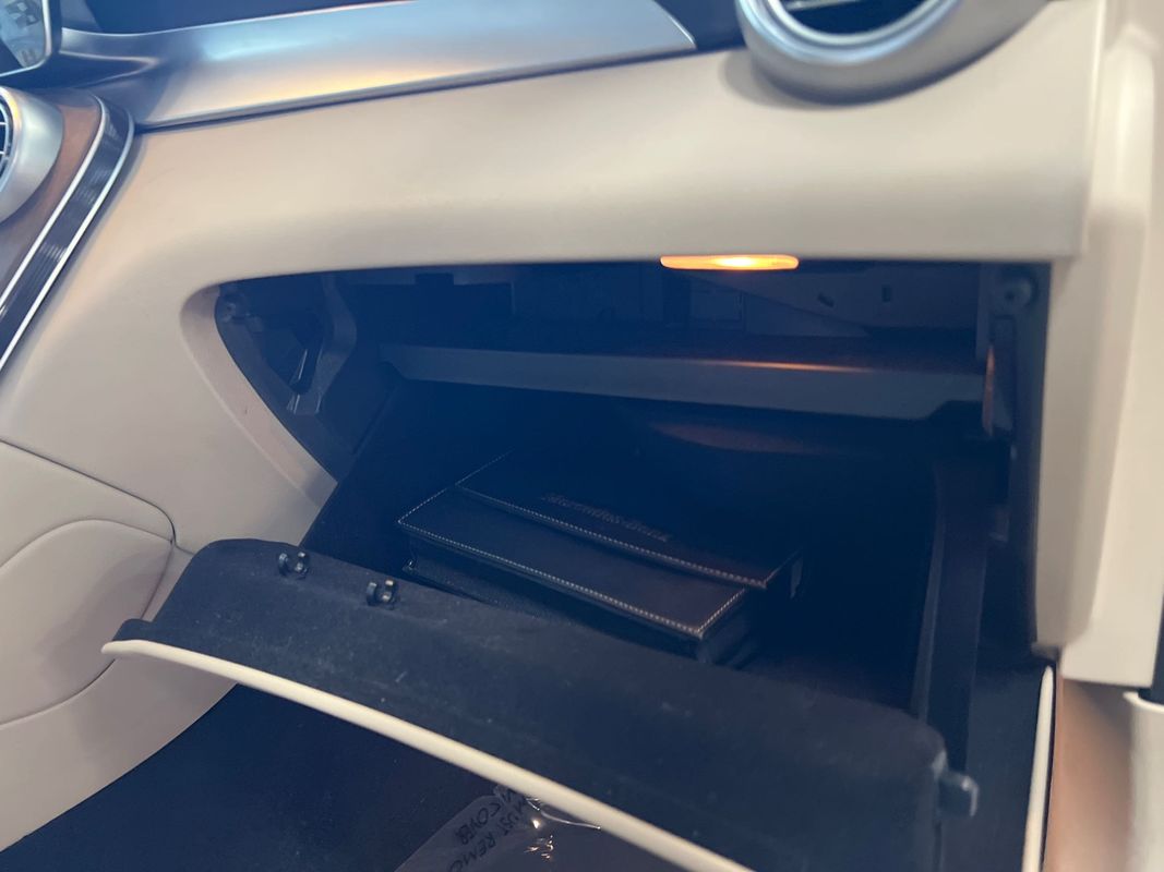 Vehicle image 92 of 120
