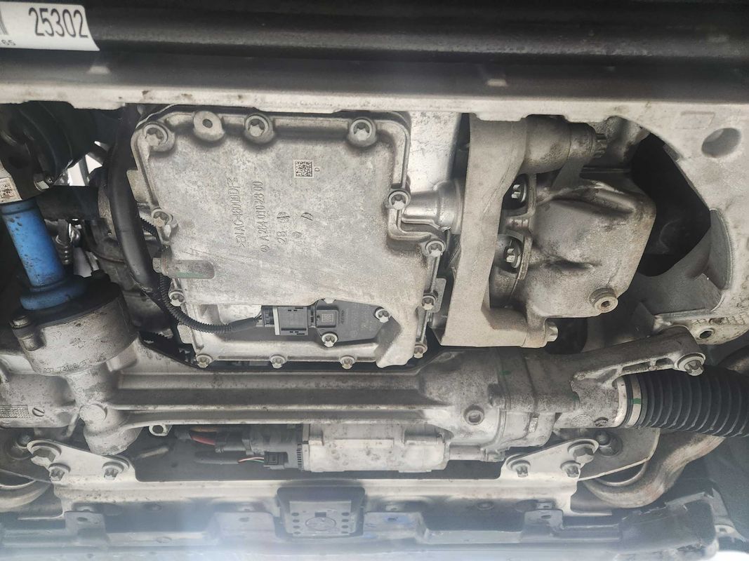 Vehicle image 112 of 120