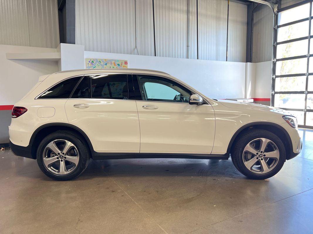 Vehicle image 12 of 120