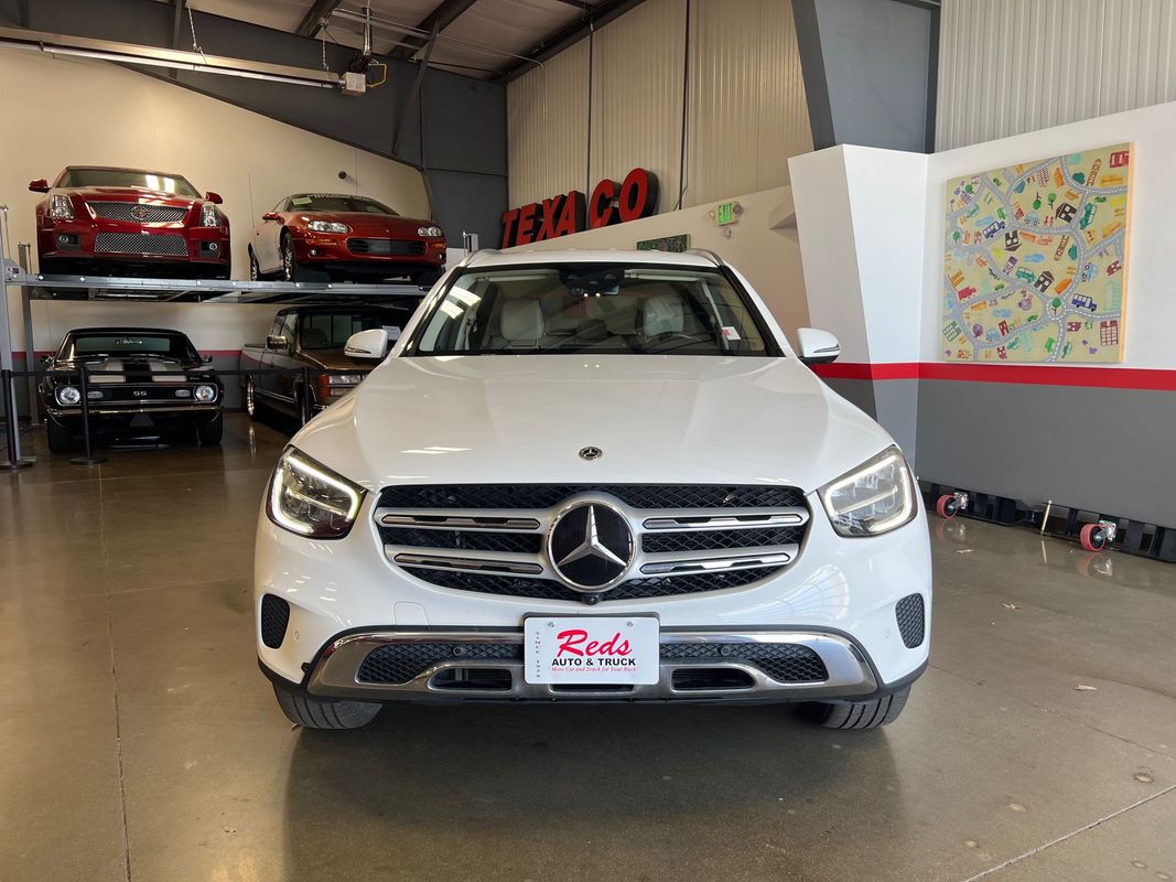 Vehicle image 6 of 120