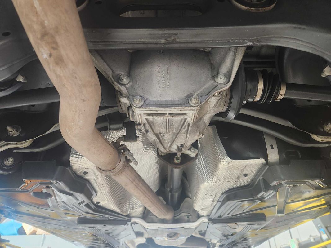 Vehicle image 107 of 120