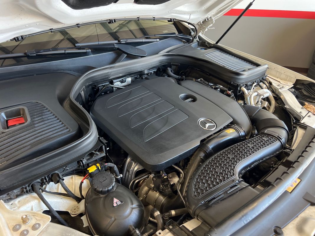 Vehicle image 64 of 120