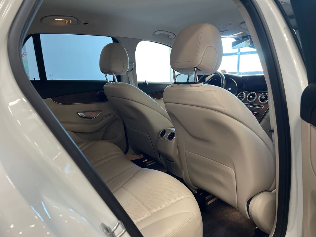 Vehicle image 96 of 120