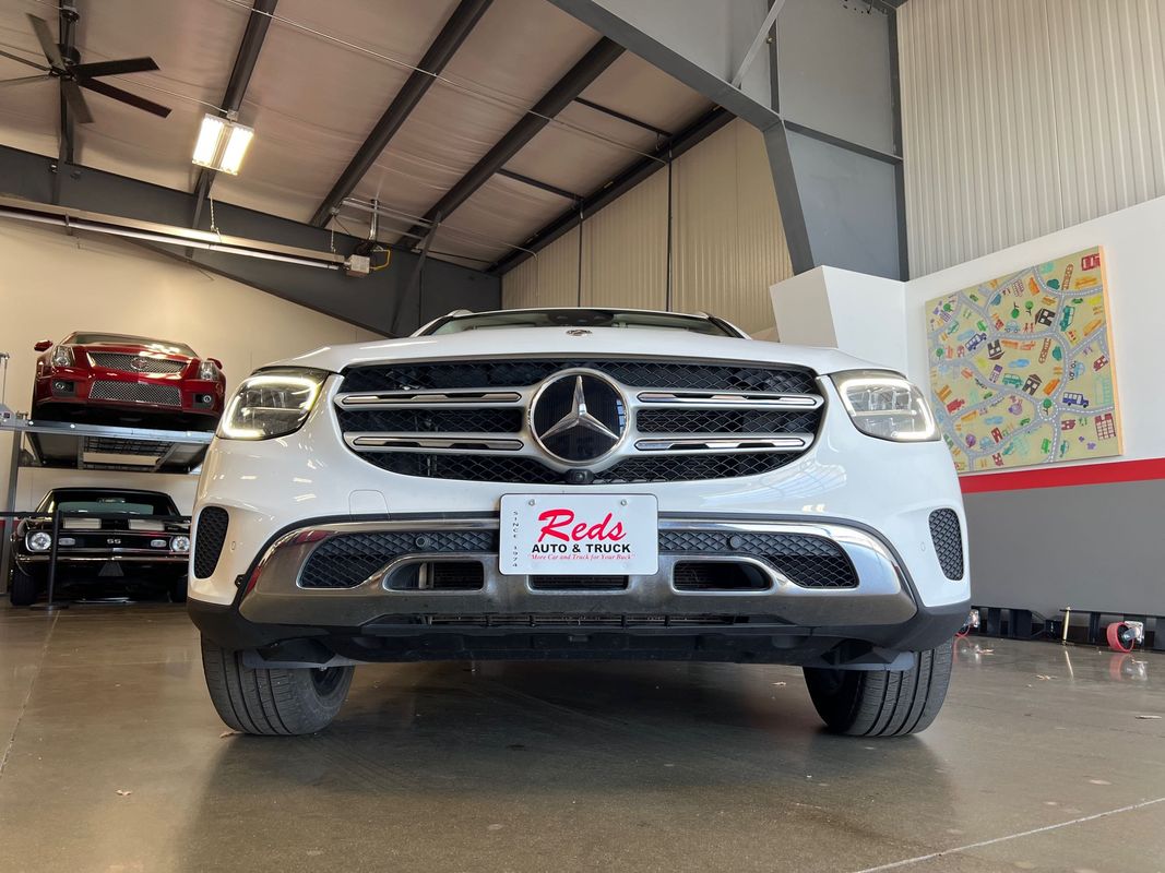 Vehicle image 7 of 120