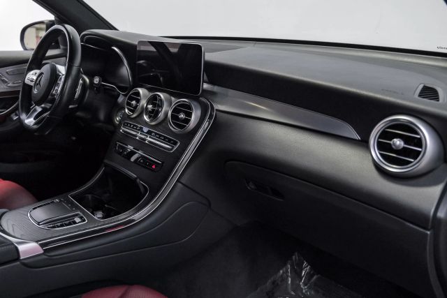 Vehicle image 9 of 54