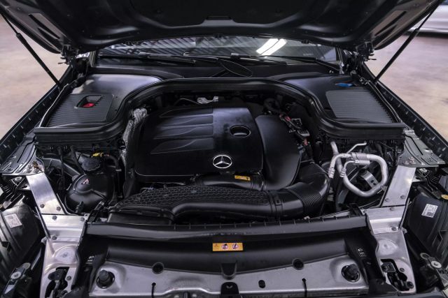 Vehicle image 43 of 54