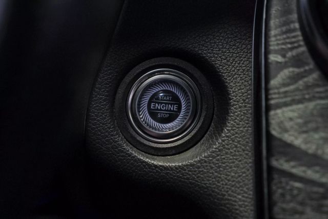 Vehicle image 18 of 54
