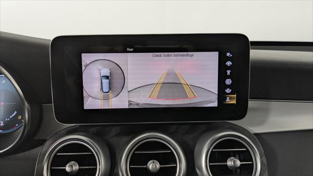 Vehicle image 22 of 35
