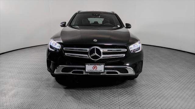 Vehicle image 3 of 35