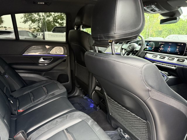 Vehicle image 12 of 35