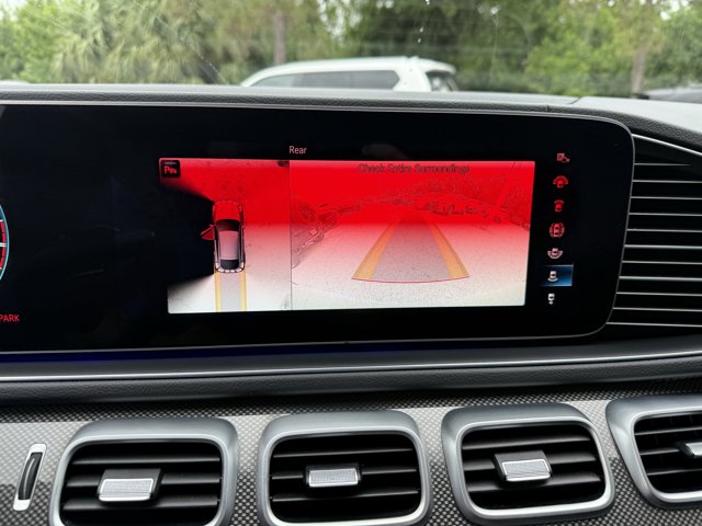 Vehicle image 24 of 35