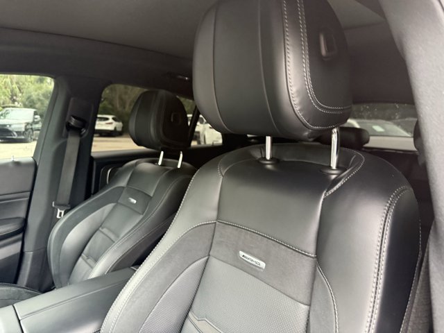 Vehicle image 11 of 35