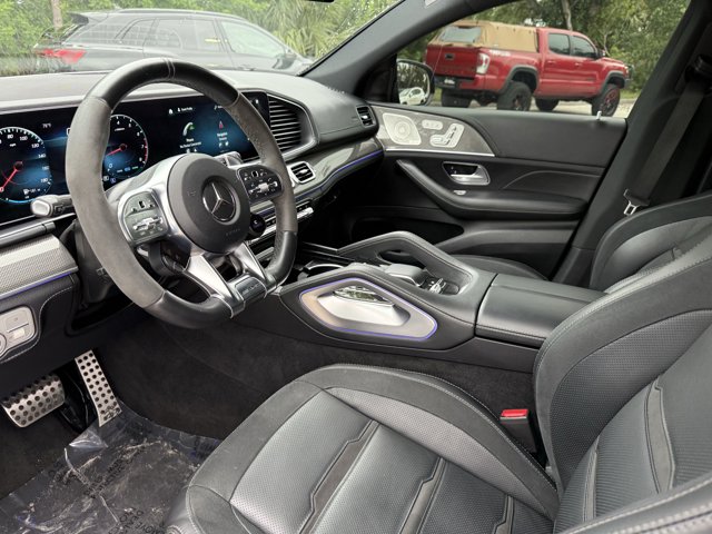 Vehicle image 14 of 35