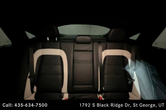 Vehicle image 25 of 25