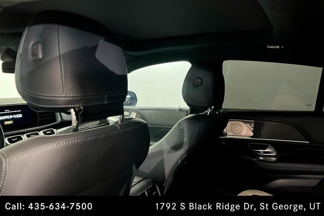 Vehicle image 19 of 25