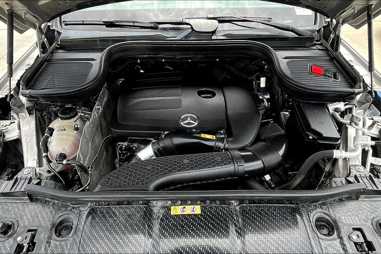 Vehicle image 7 of 36