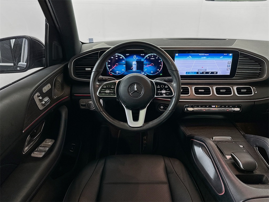 Vehicle image 18 of 34
