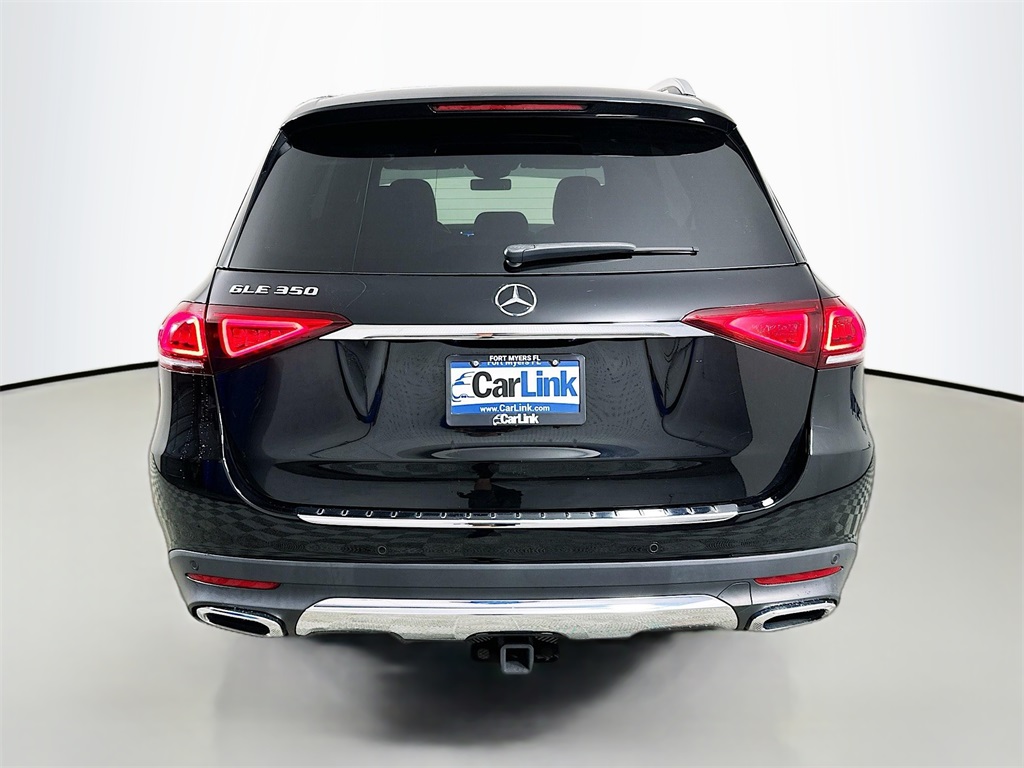 Vehicle image 6 of 34