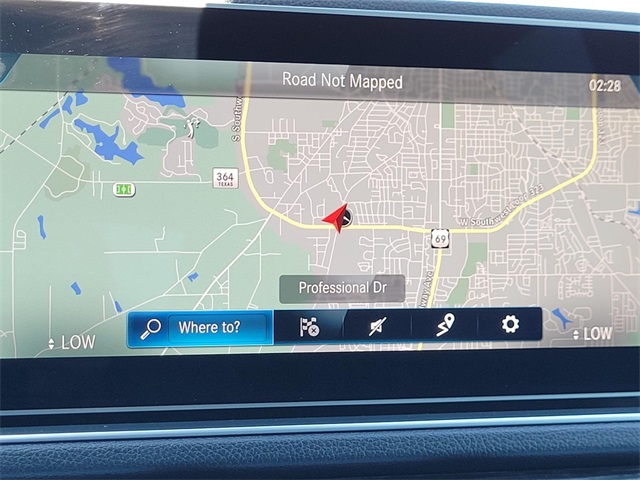 Vehicle image 19 of 32