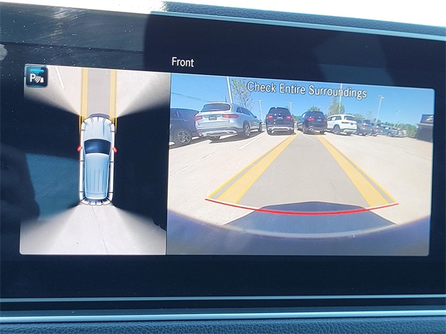 Vehicle image 18 of 32