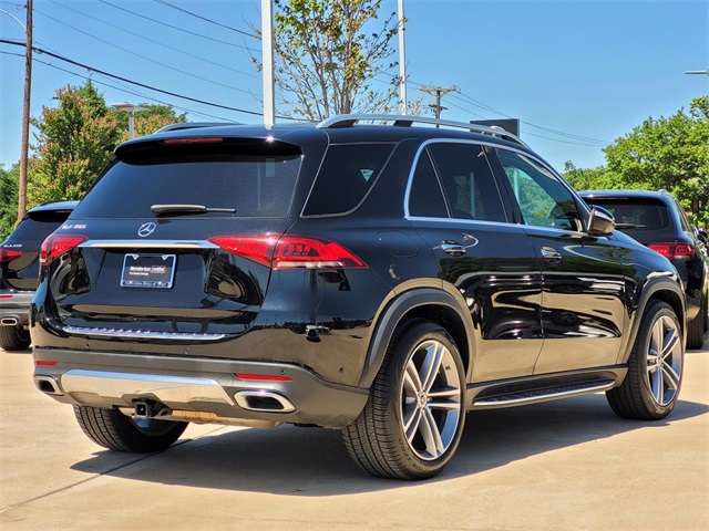 Vehicle image 5 of 32