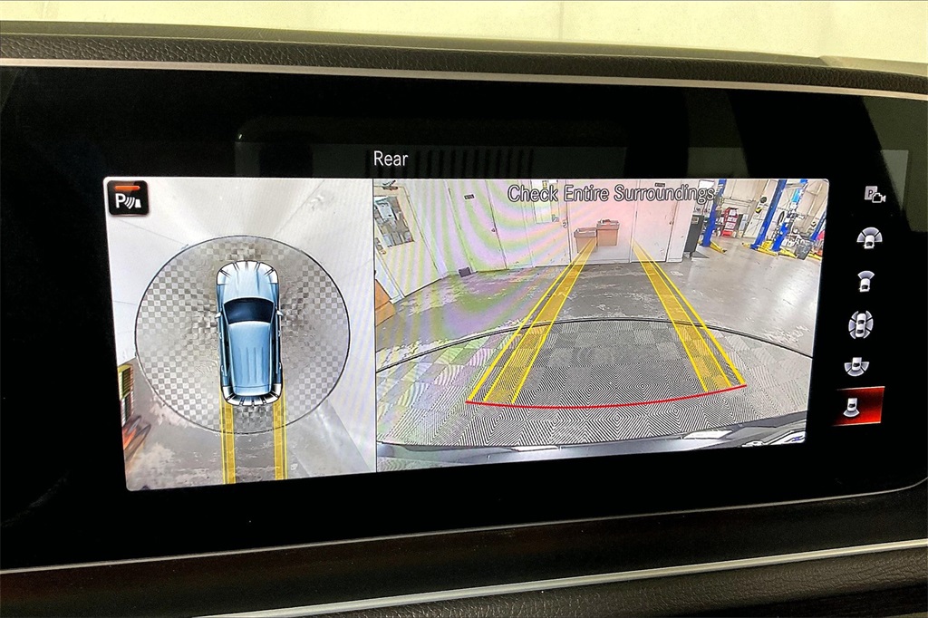 Vehicle image 19 of 29