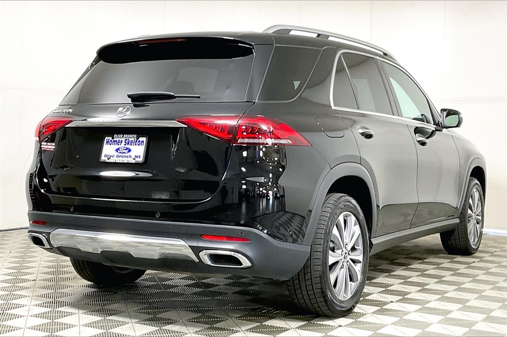 Vehicle image 11 of 29