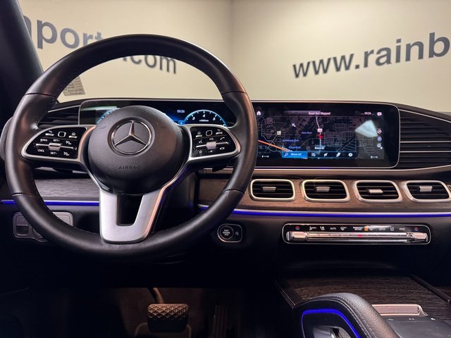 Vehicle image 9 of 28