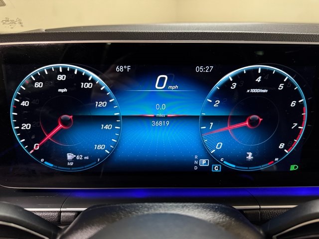 Vehicle image 12 of 28