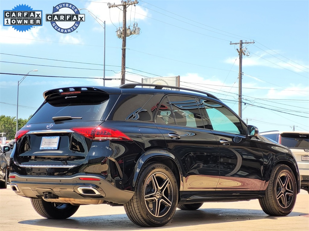 Vehicle image 3 of 40