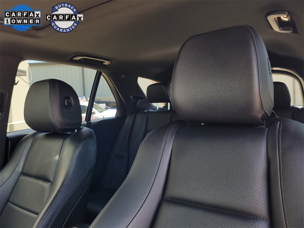 Vehicle image 12 of 40