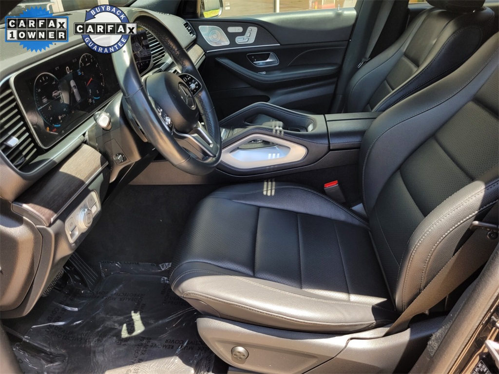 Vehicle image 13 of 40