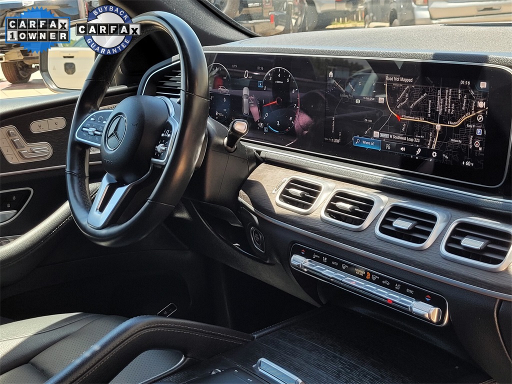 Vehicle image 16 of 40