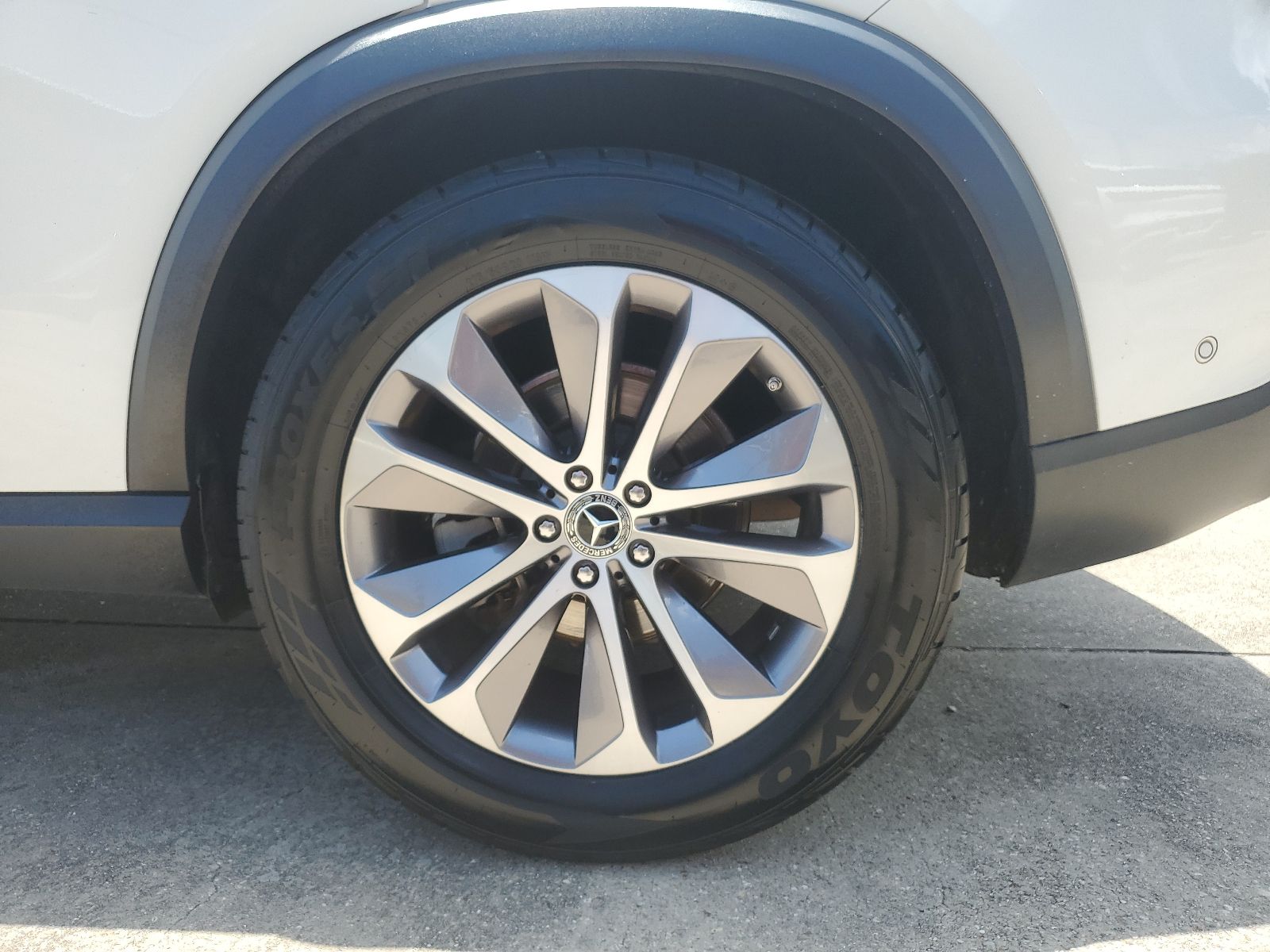 Vehicle image 7 of 12