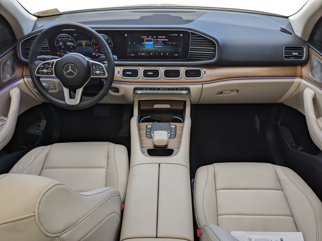 Vehicle image 16 of 36