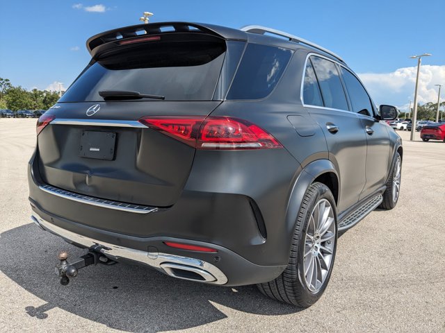 Vehicle image 7 of 36