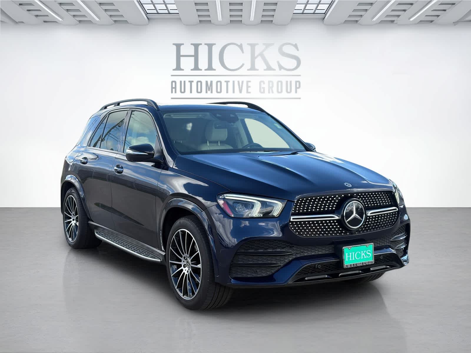 Vehicle image 3 of 22