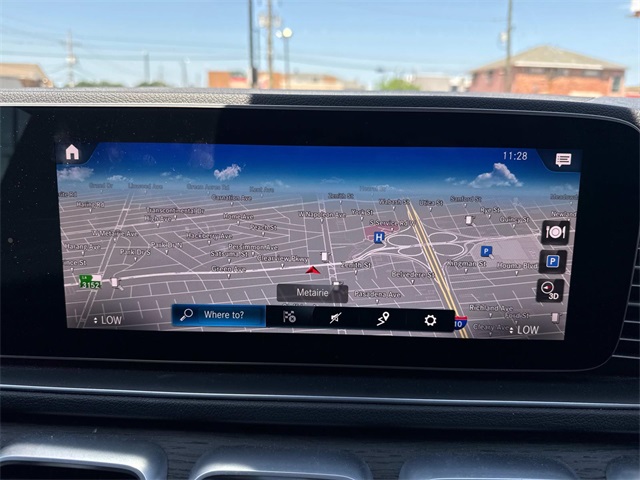 Vehicle image 18 of 27