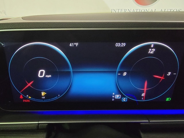 Vehicle image 26 of 28