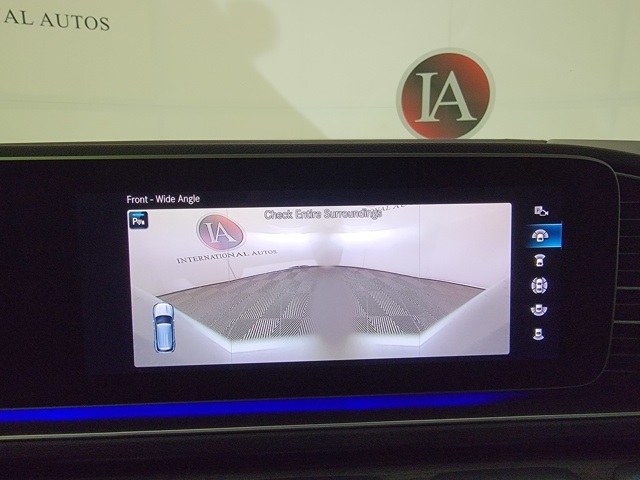 Vehicle image 15 of 28