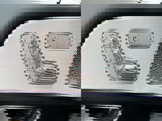 Vehicle image 12 of 27