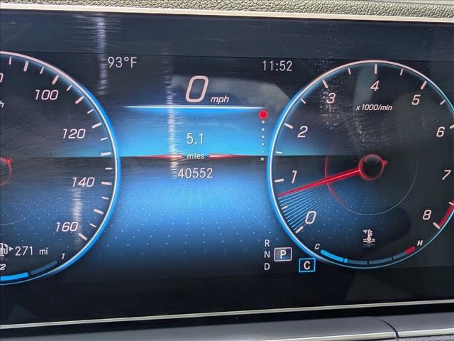 Vehicle image 19 of 27