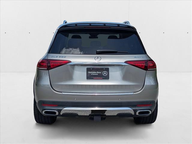 Vehicle image 6 of 27