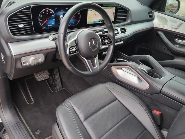 Vehicle image 22 of 34