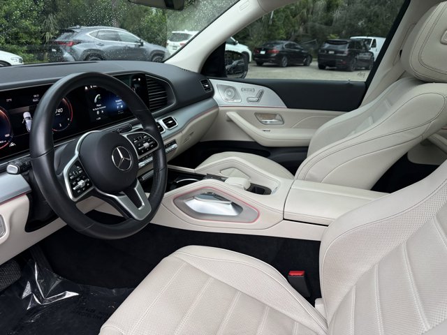 Vehicle image 17 of 36
