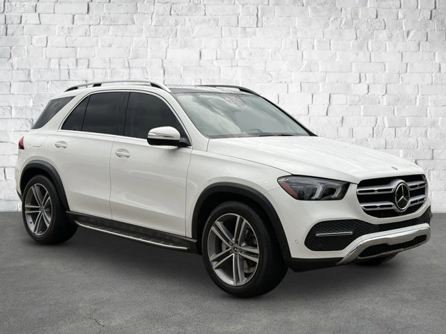 Vehicle image 4 of 36