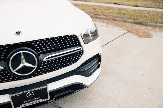 Vehicle image 6 of 17