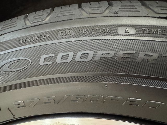 Vehicle image 26 of 29