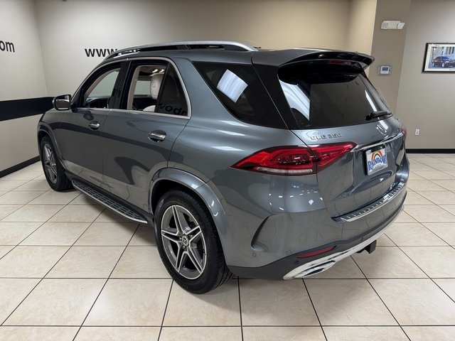 Vehicle image 6 of 29
