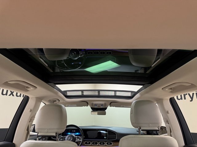 Vehicle image 12 of 29